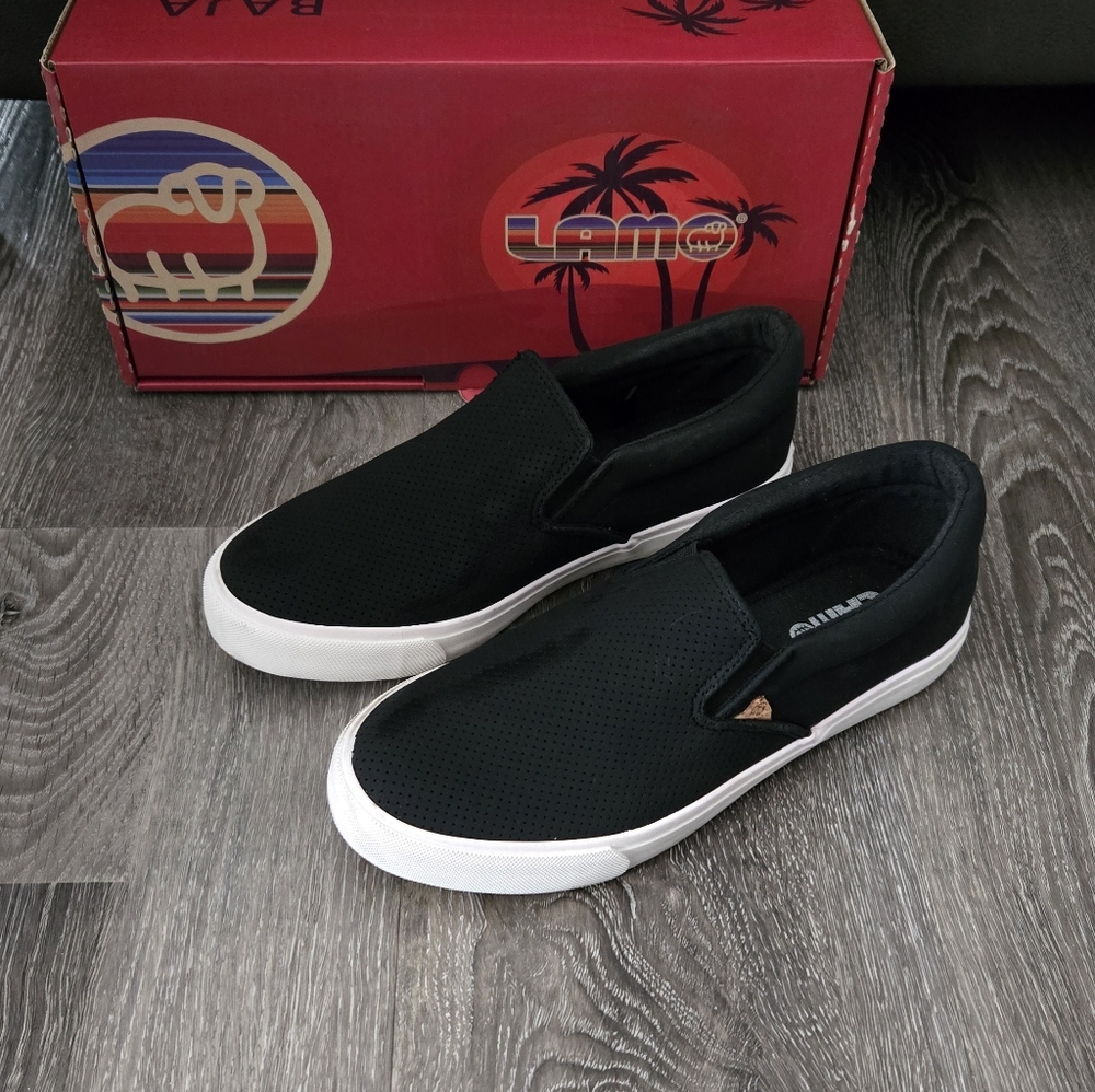 Black Faux Leather Slip-on Sneaker Shoes Women Soft And Trendy